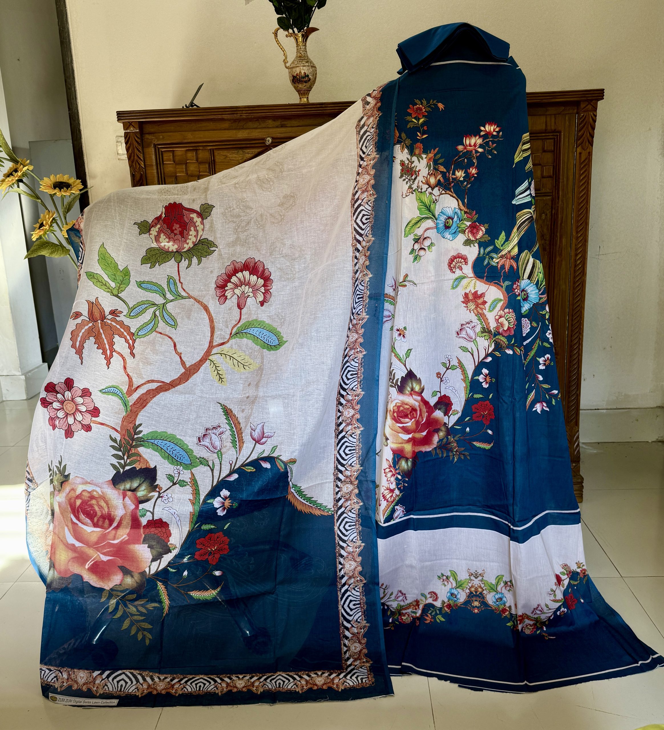 Deep Blue/Off White Multicolor-জমজম